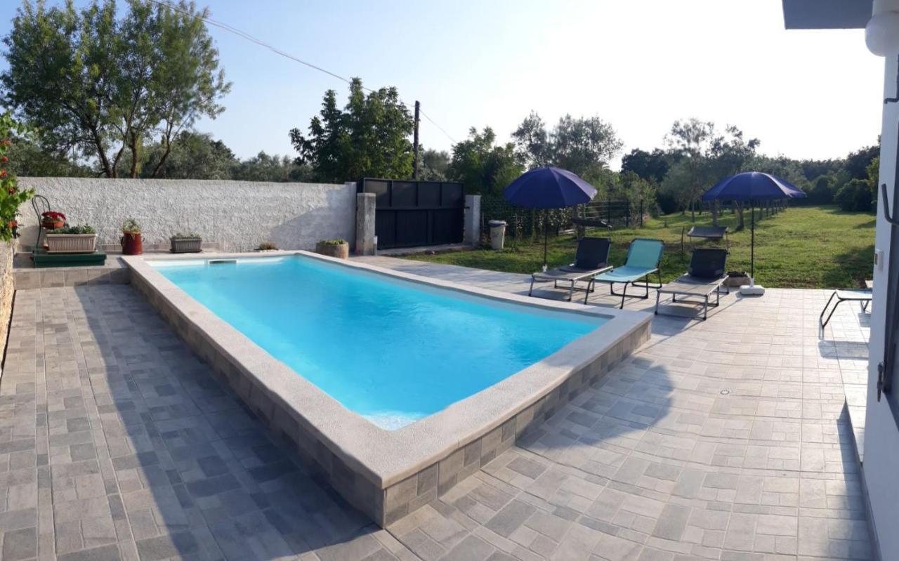 Holiday Home Dioniza Vodnjan Εξωτερικό φωτογραφία