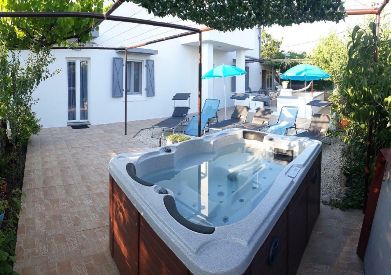 Holiday Home Dioniza Vodnjan Εξωτερικό φωτογραφία